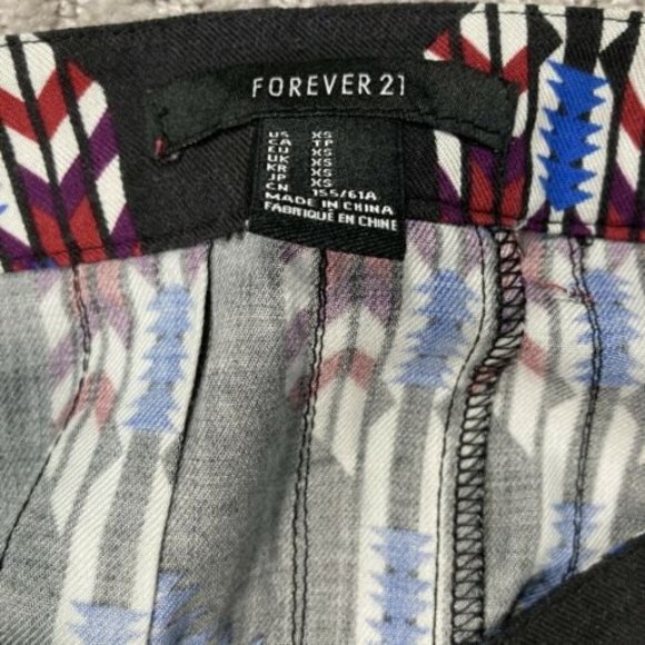 Womens A Line Skirt Black Mulicolor Aztec Geometric With Pleating X Small - Picture 3 of 7